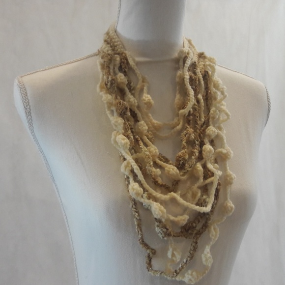 Maxi Collar, Necklace, Layers, Handcrafted - Picture 2 of 2